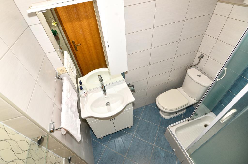 Apartments Sonja Tucepi Ngoại thất bức ảnh