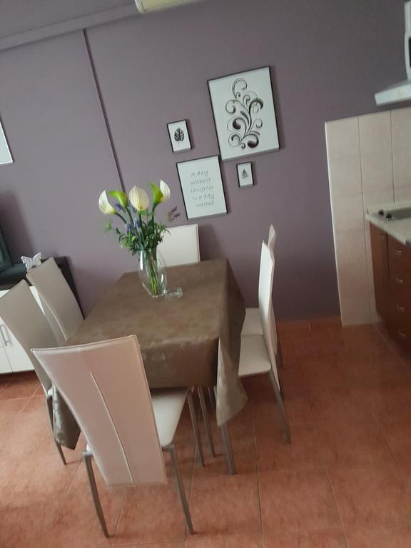 Apartments Sonja Tucepi Ngoại thất bức ảnh